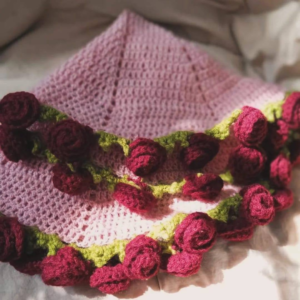 Rosebud Trim Beret